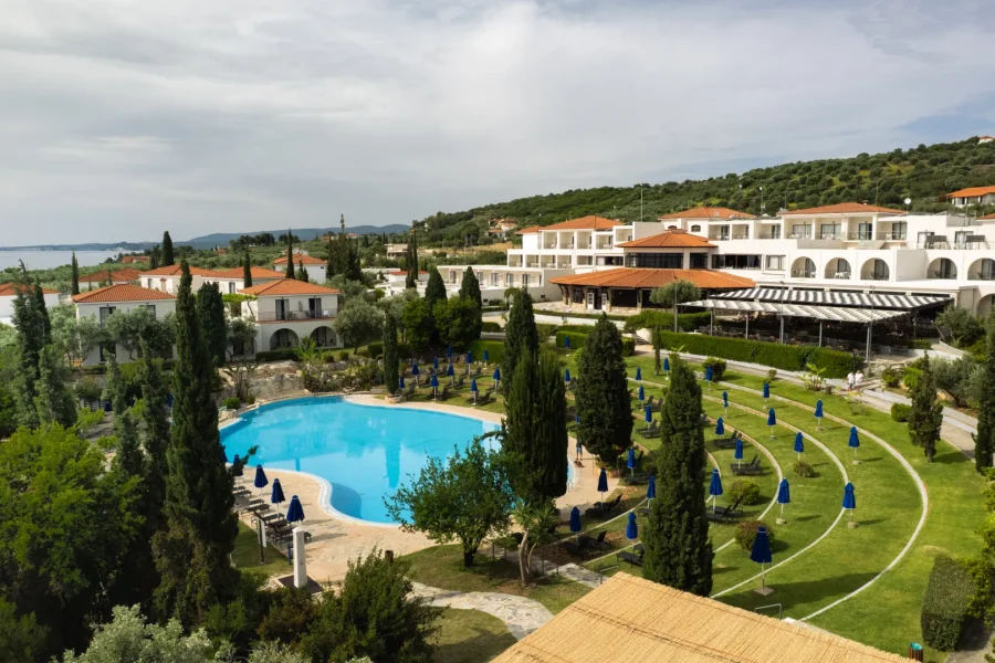 Sunrise Village Beach Hotel
